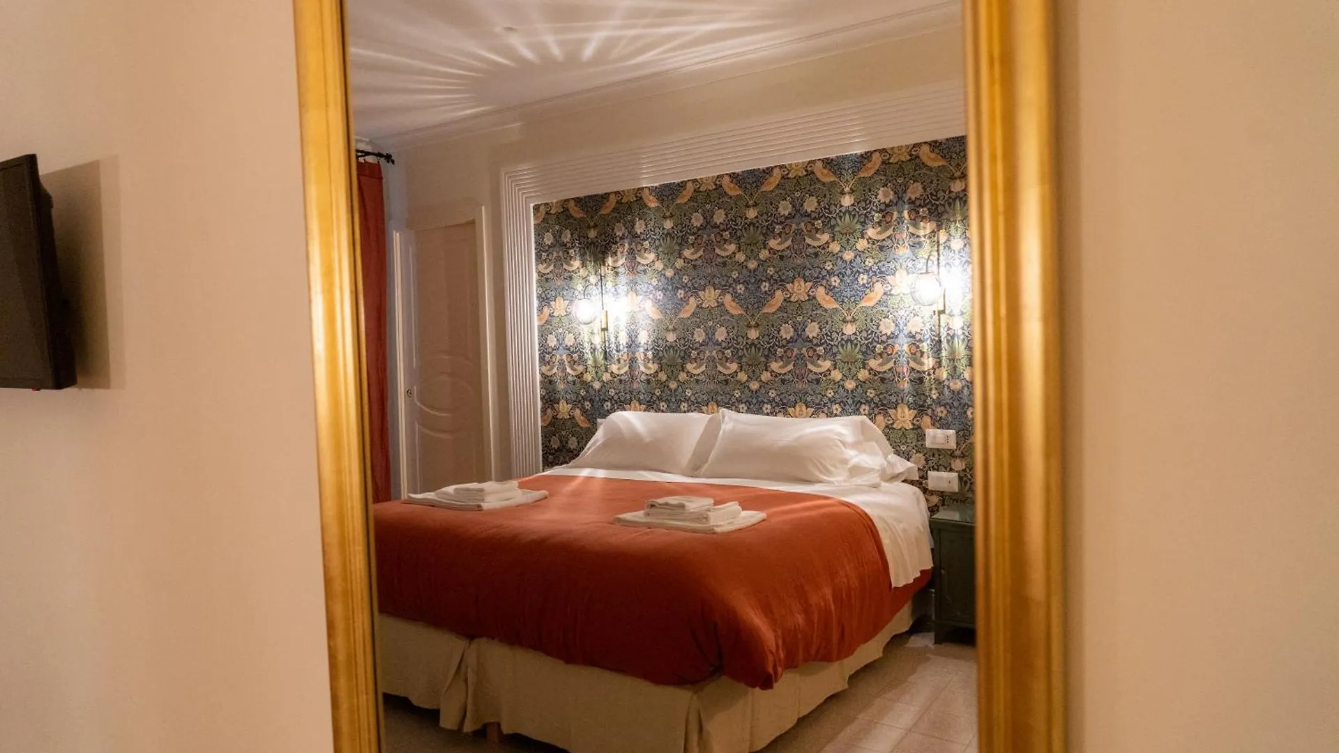 Bed & Breakfast Domus Sibyllina, Palazzo Cavalcanti Naples