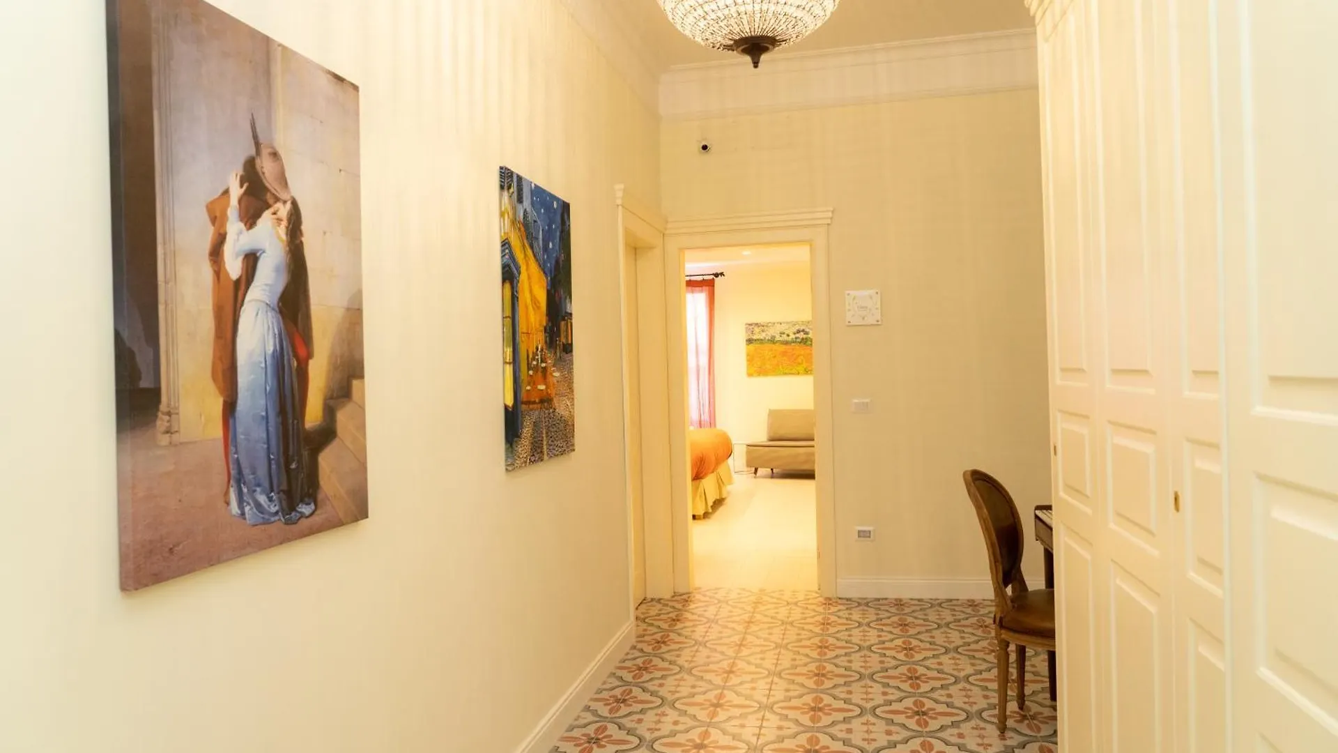 Bed & Breakfast Domus Sibyllina, Palazzo Cavalcanti Naples