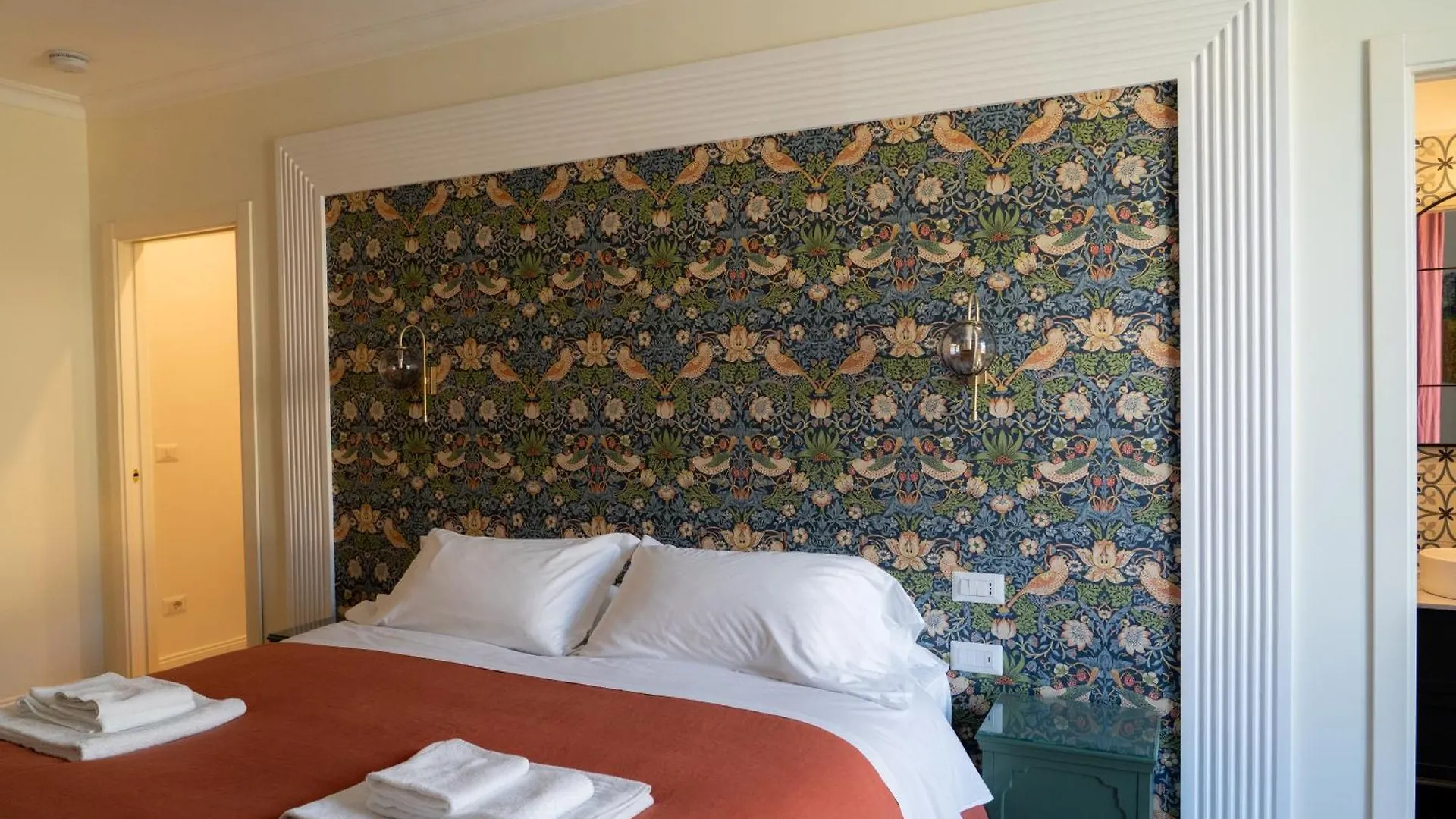 Domus Sibyllina, Palazzo Cavalcanti Naples Bed & Breakfast